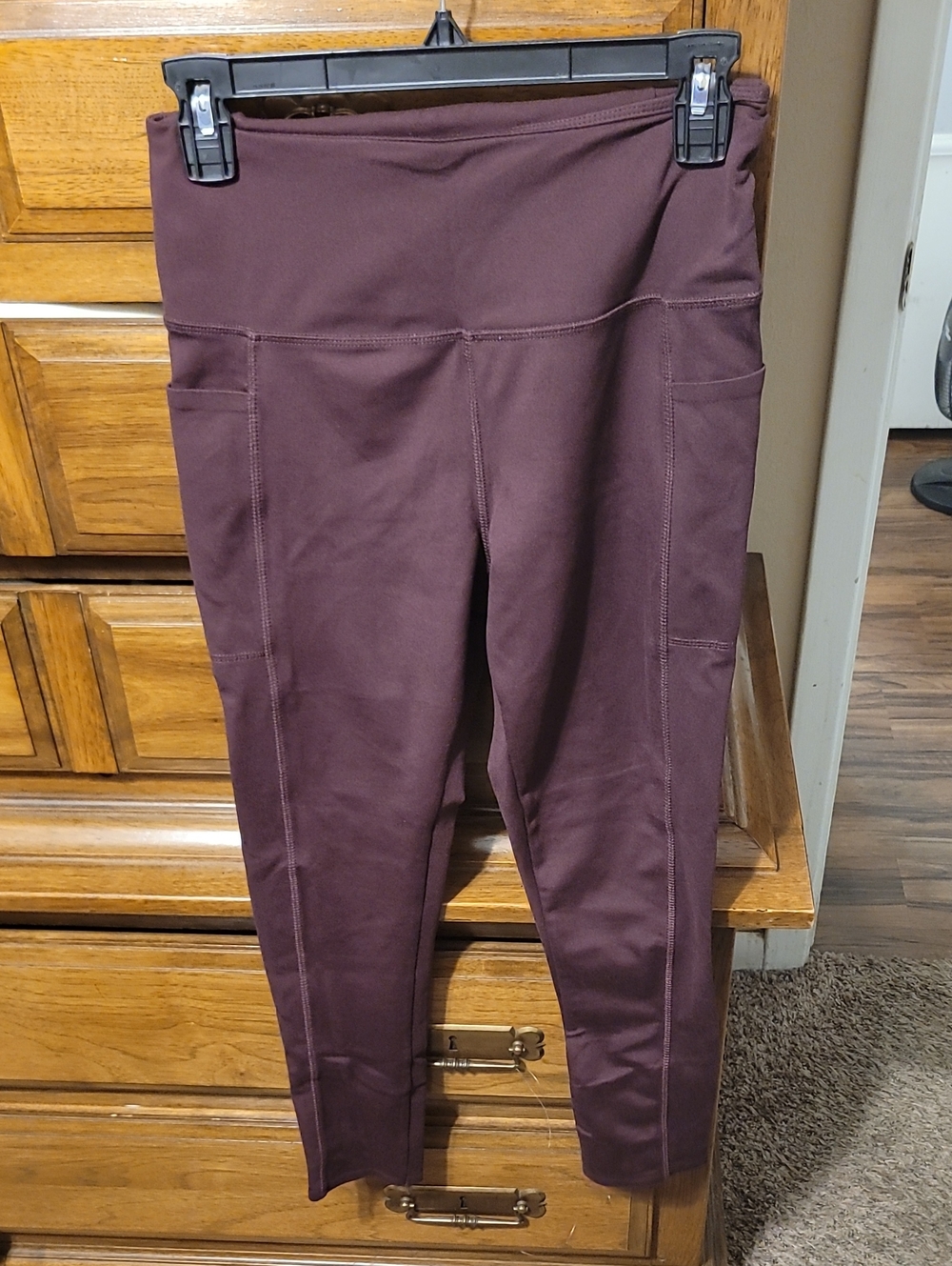 Danskin High-Rise Plum Active Leggings with Side Pockets